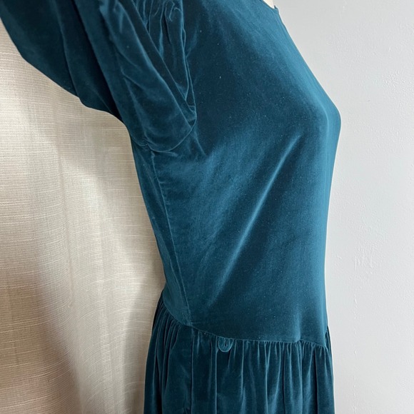 80s Vintage Norman Shirtmakers Green Velvet Dress A Line Pleated Women's Size 12 - Picture 7 of 15